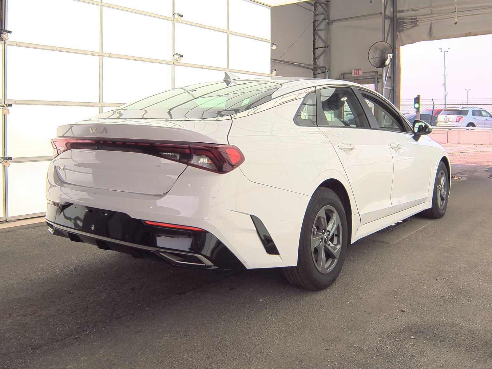 2023 Kia K5 LXS FWD