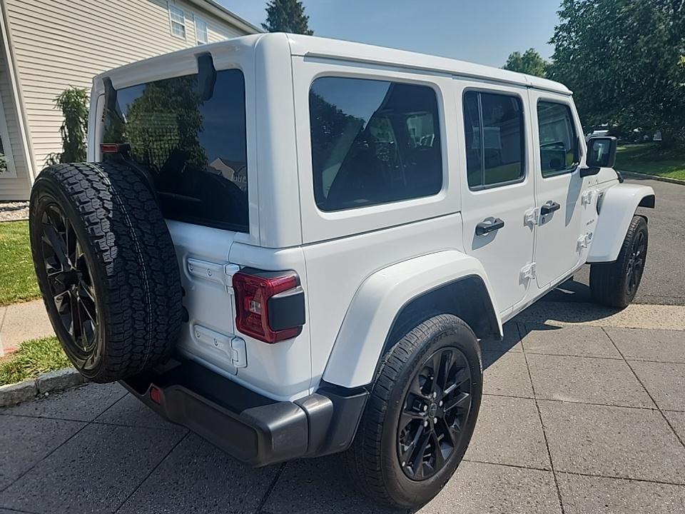 2024 Jeep Wrangler 4xe Sahara AWD