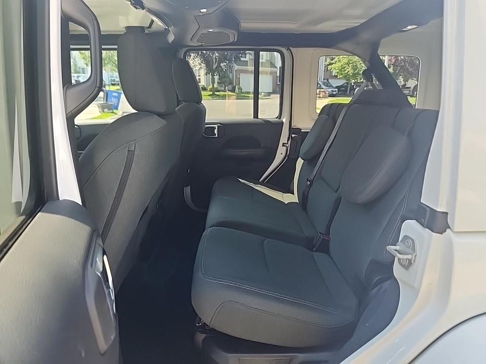 2024 Jeep Wrangler 4xe Sahara AWD