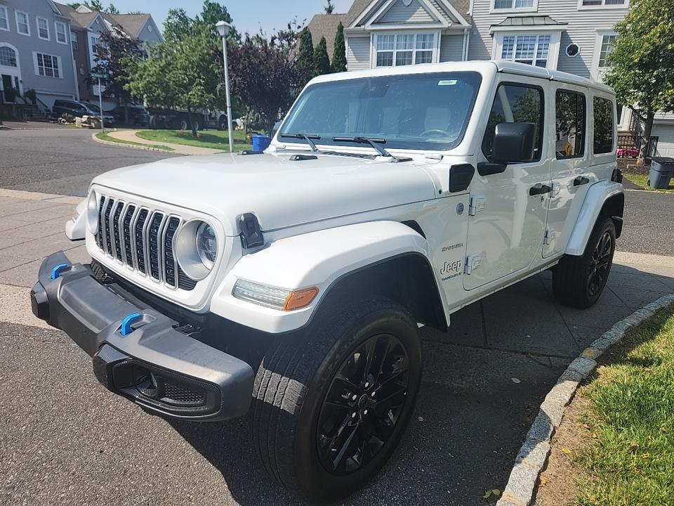 2024 Jeep Wrangler 4xe Sahara AWD