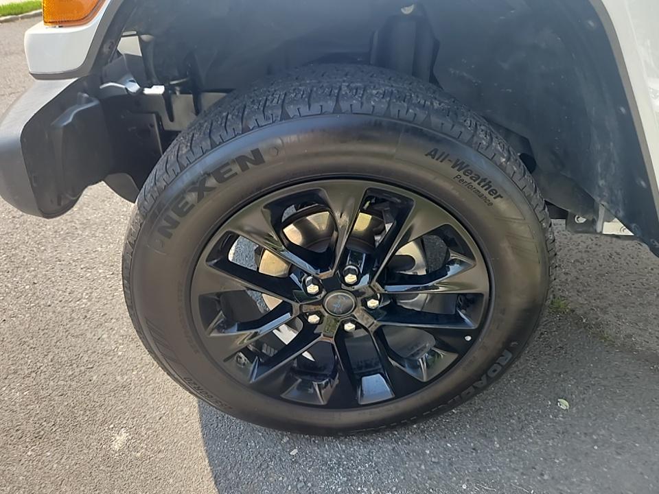 2024 Jeep Wrangler 4xe Sahara AWD