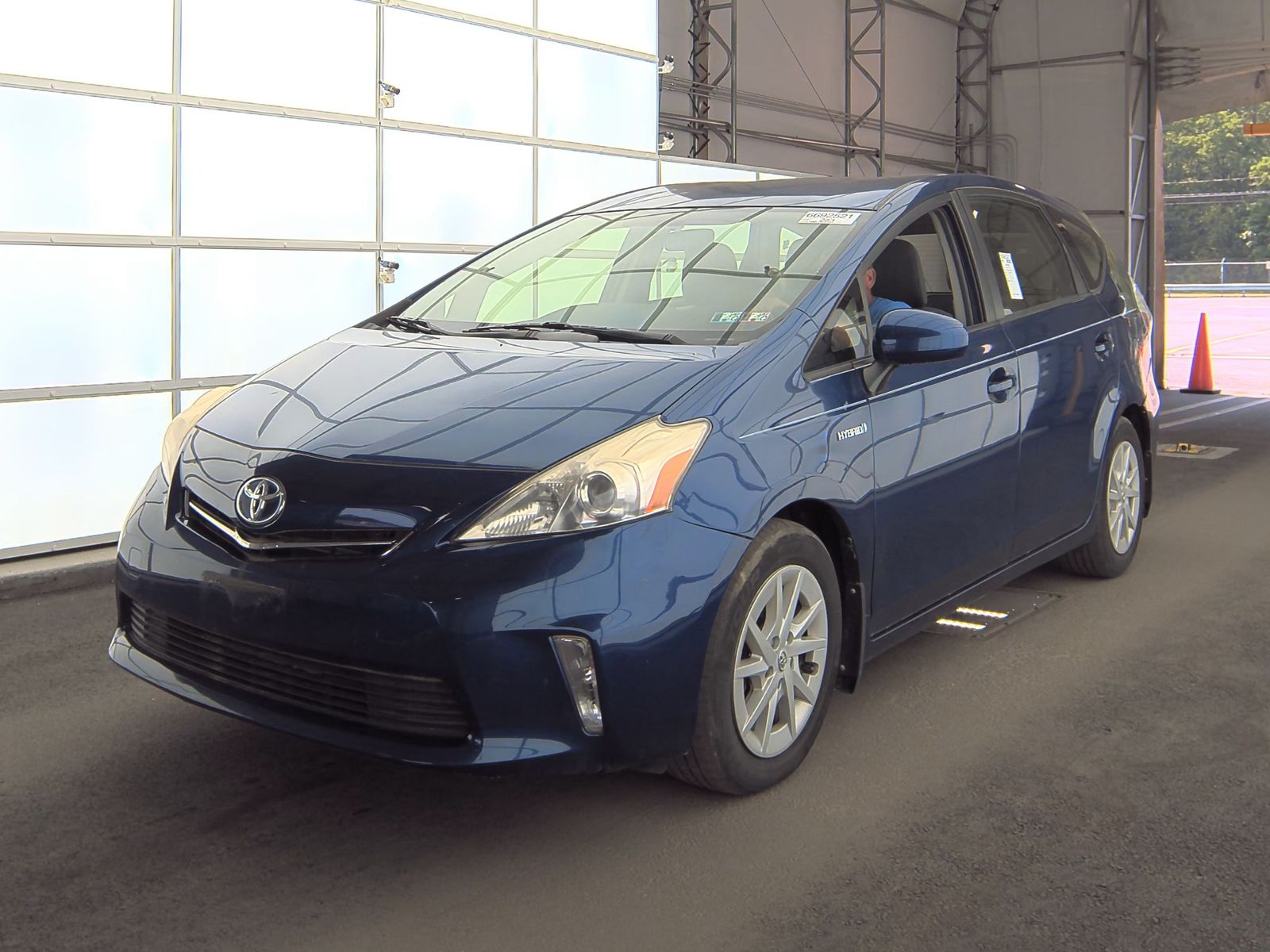 2013 Toyota Prius v Three FWD