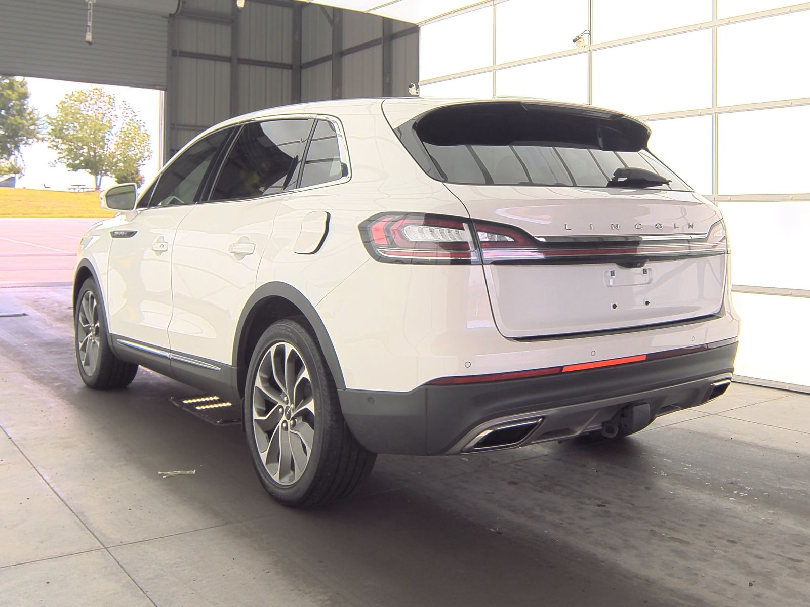 2023 Lincoln Nautilus Reserve FWD