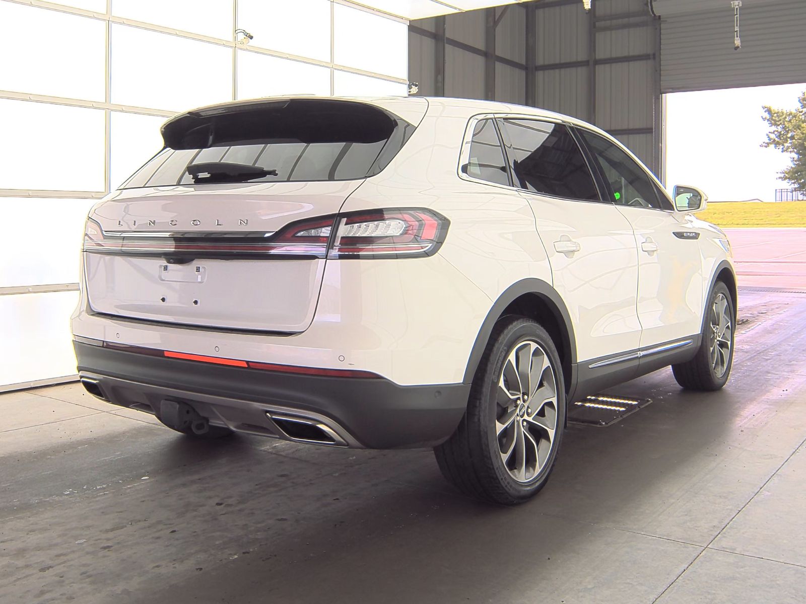 2023 Lincoln Nautilus Reserve FWD