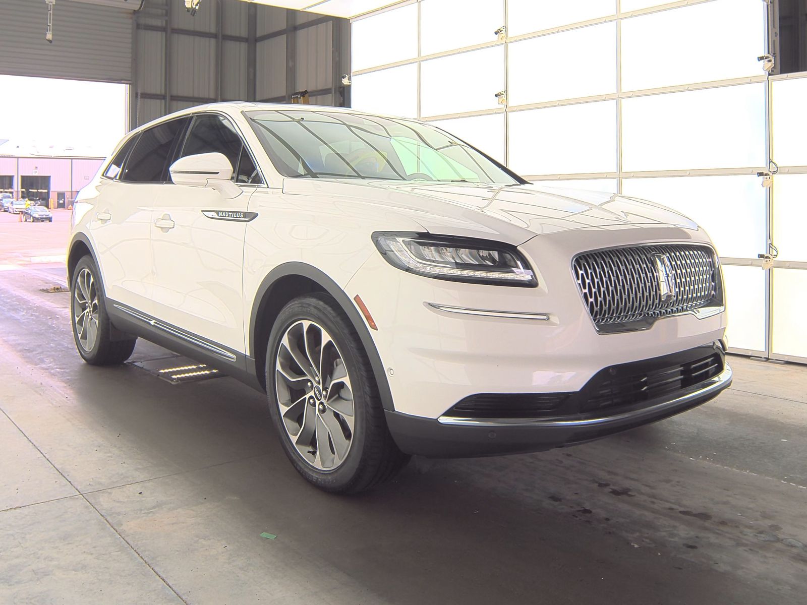 2023 Lincoln Nautilus Reserve FWD