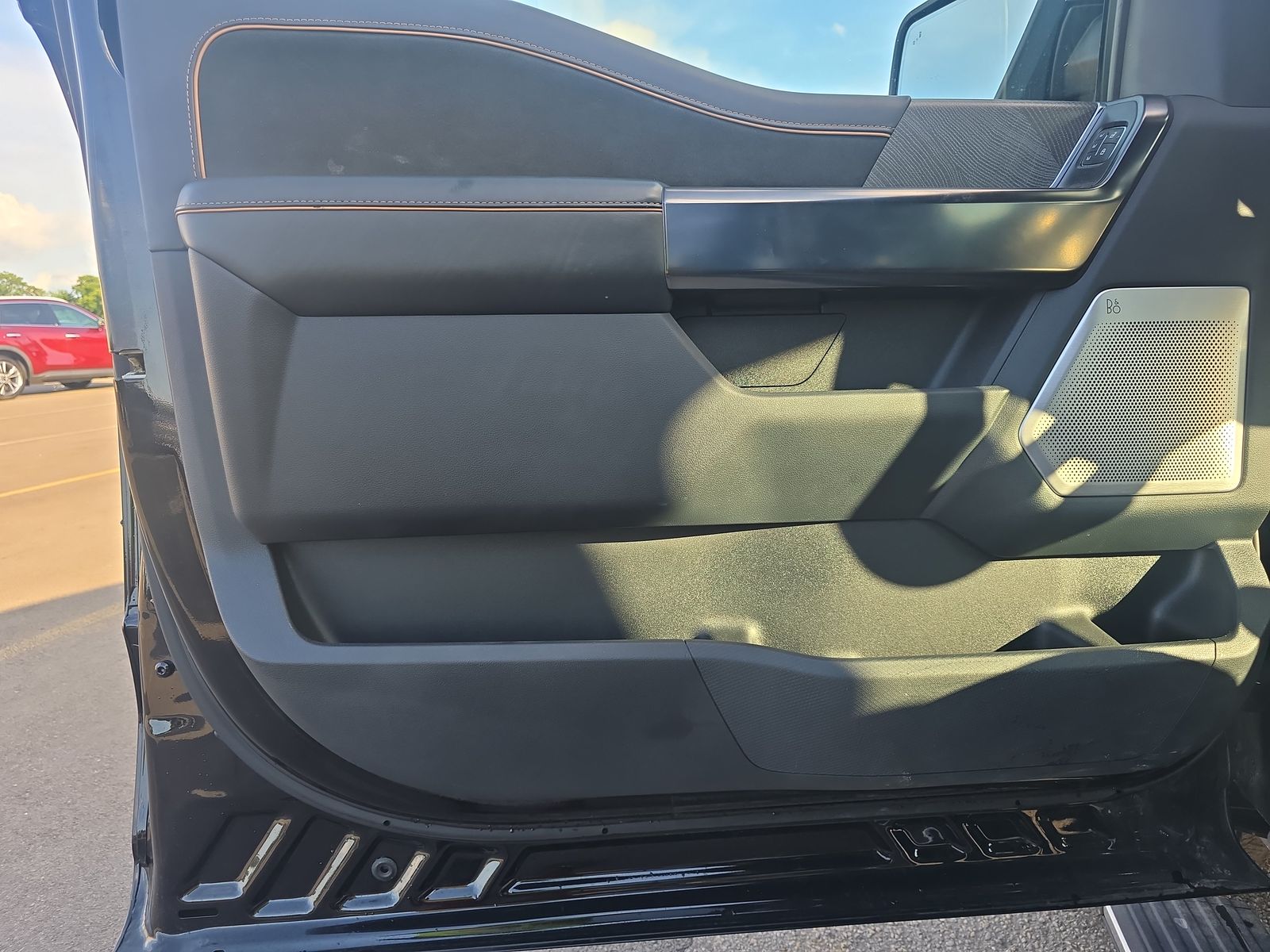 2022 Ford F-150 Hybrid Platinum AWD