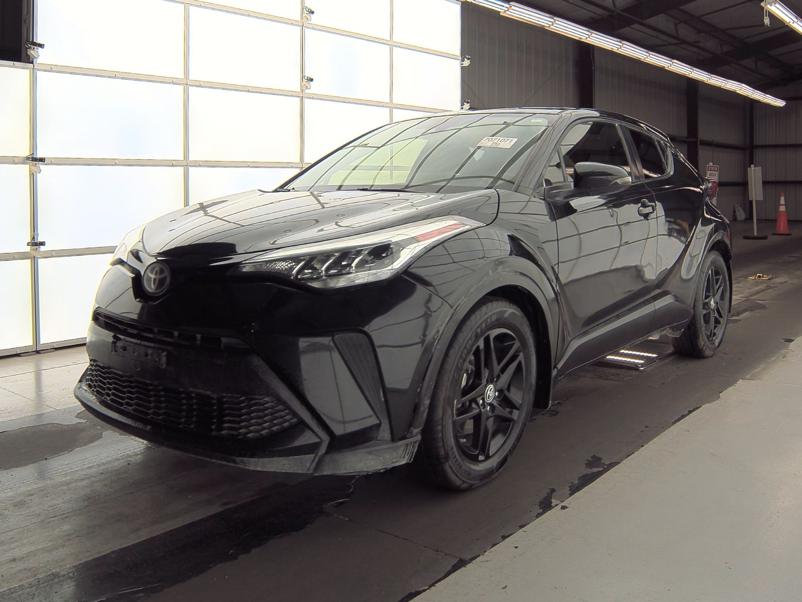 2020 Toyota C-HR LE FWD