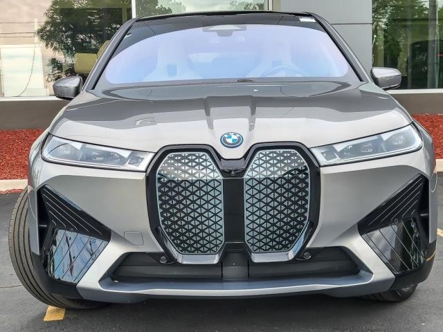 2024 BMW iX M60 AWD