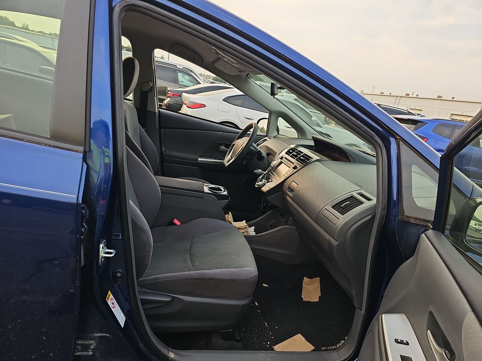 2013 Toyota Prius v Three FWD