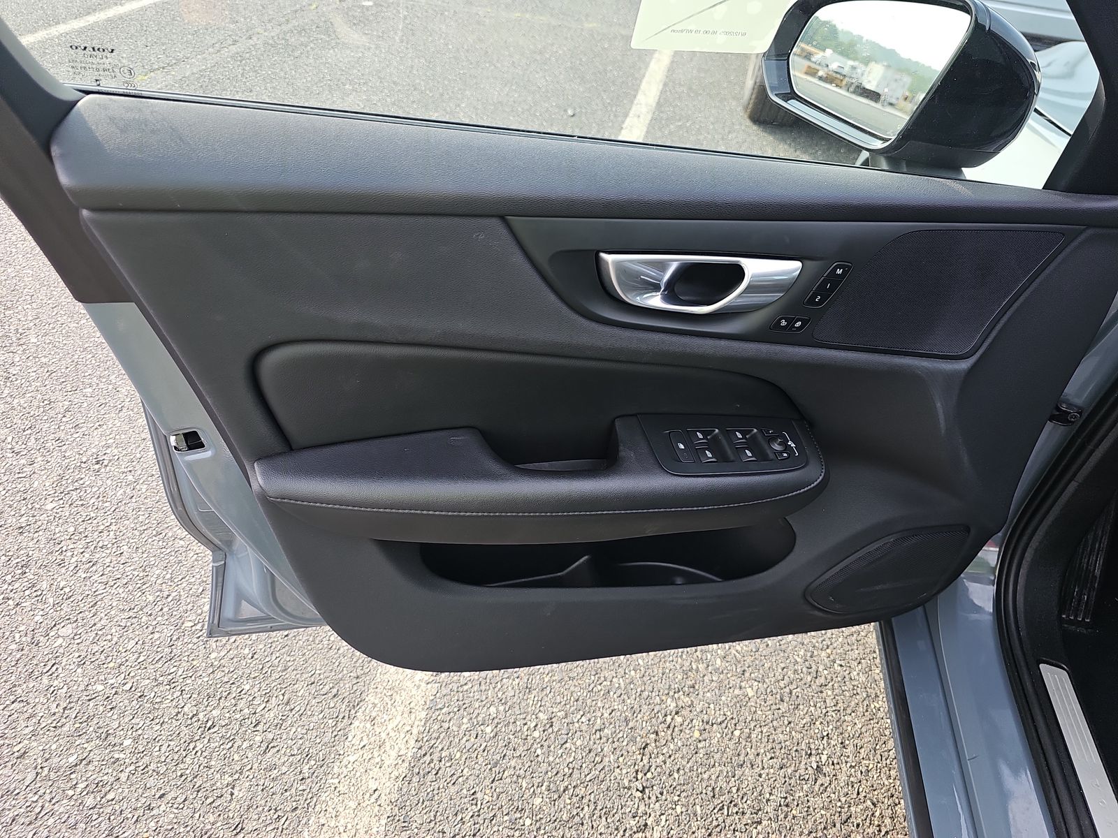 2024 Volvo S60 B5 Core FWD