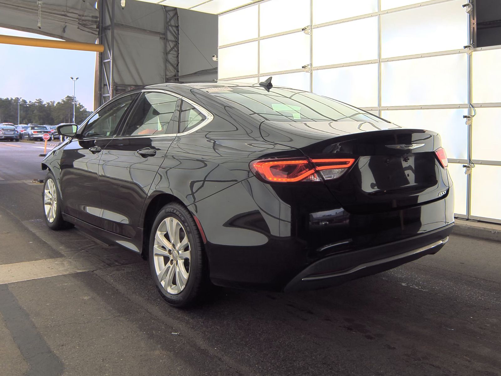 2017 Chrysler 200 Limited Platinum FWD