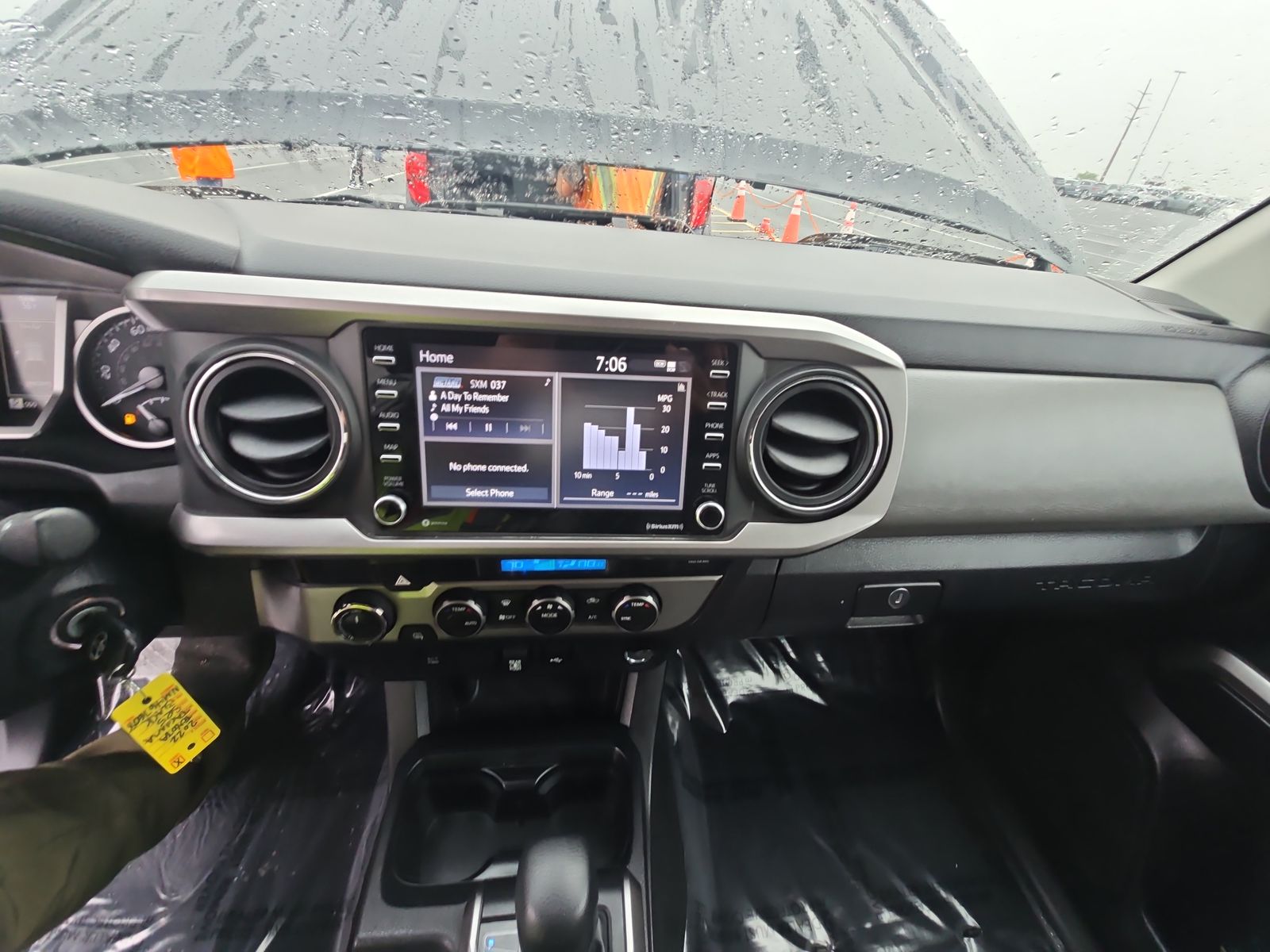 2022 Toyota Tacoma SR5 AWD
