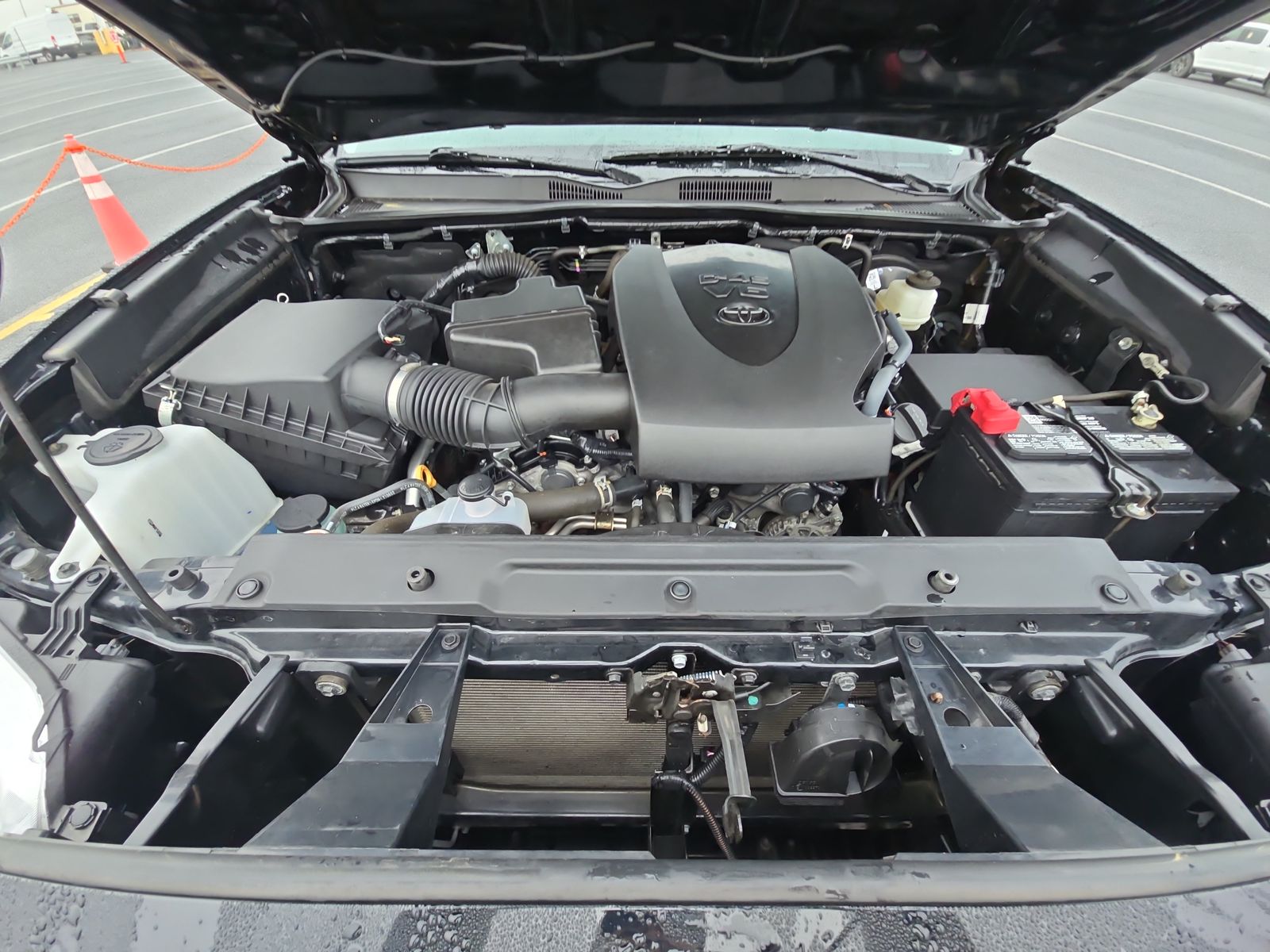 2022 Toyota Tacoma SR5 AWD