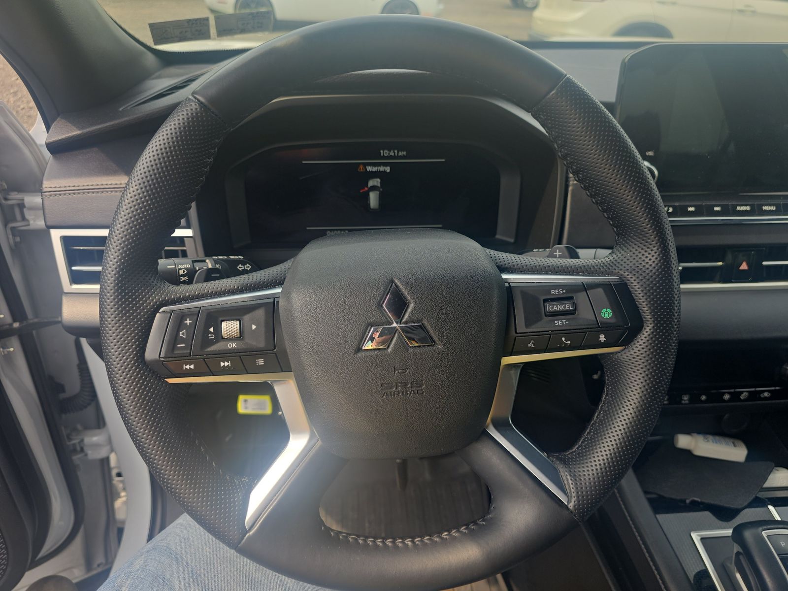 2023 Mitsubishi Outlander SE FWD