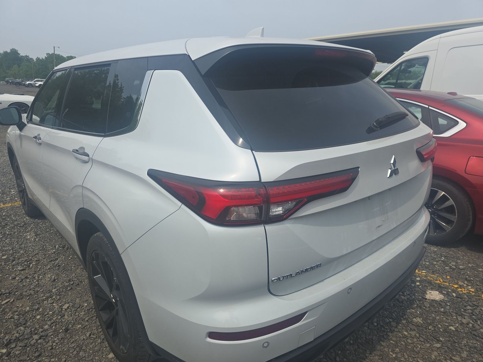 2023 Mitsubishi Outlander SE FWD