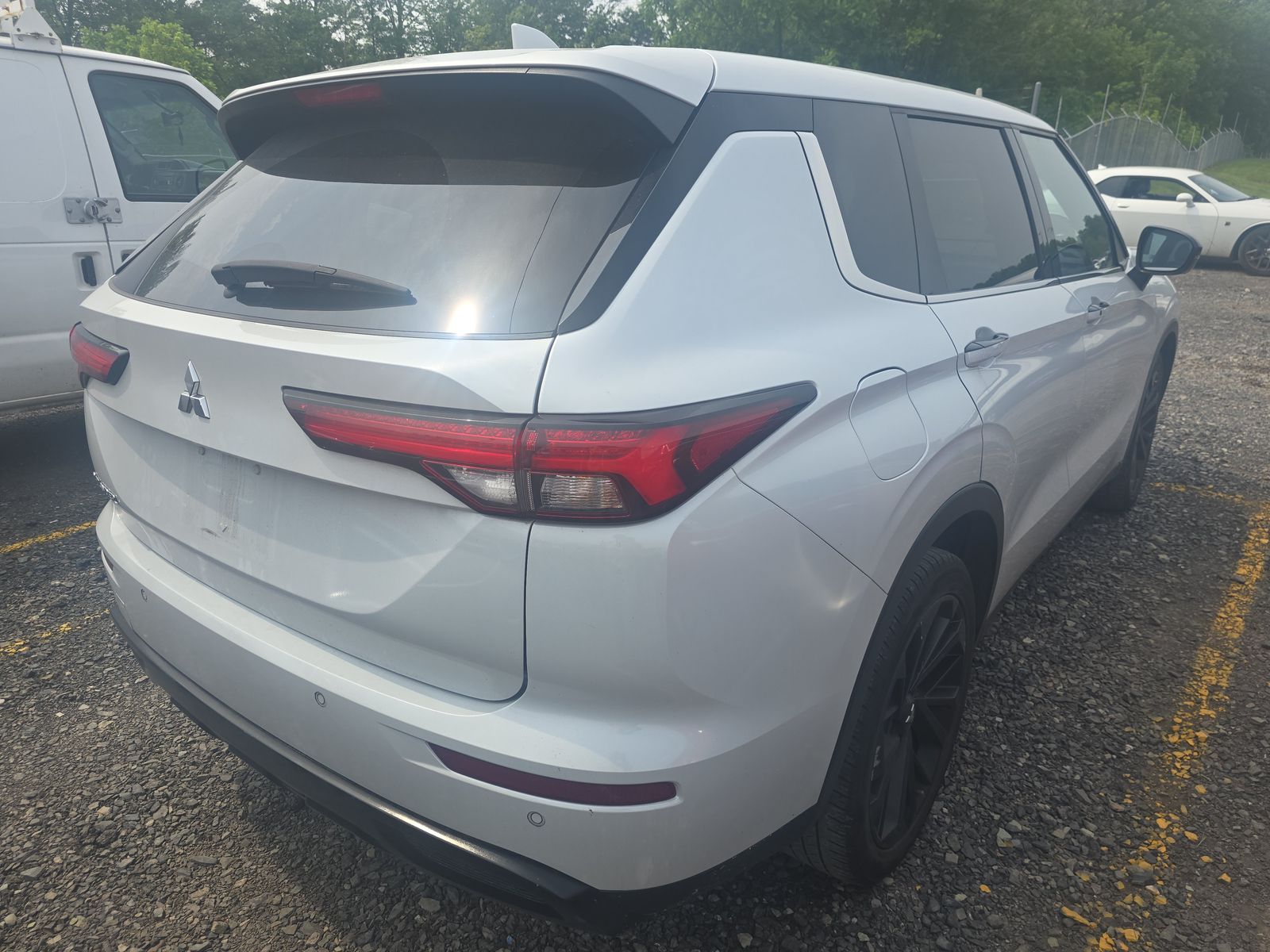 2023 Mitsubishi Outlander SE FWD
