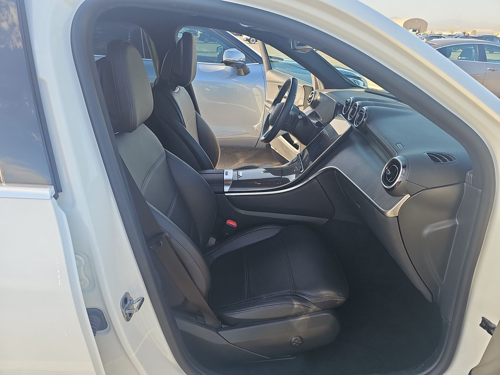 2024 Mercedes-Benz GLC GLC 300 AWD