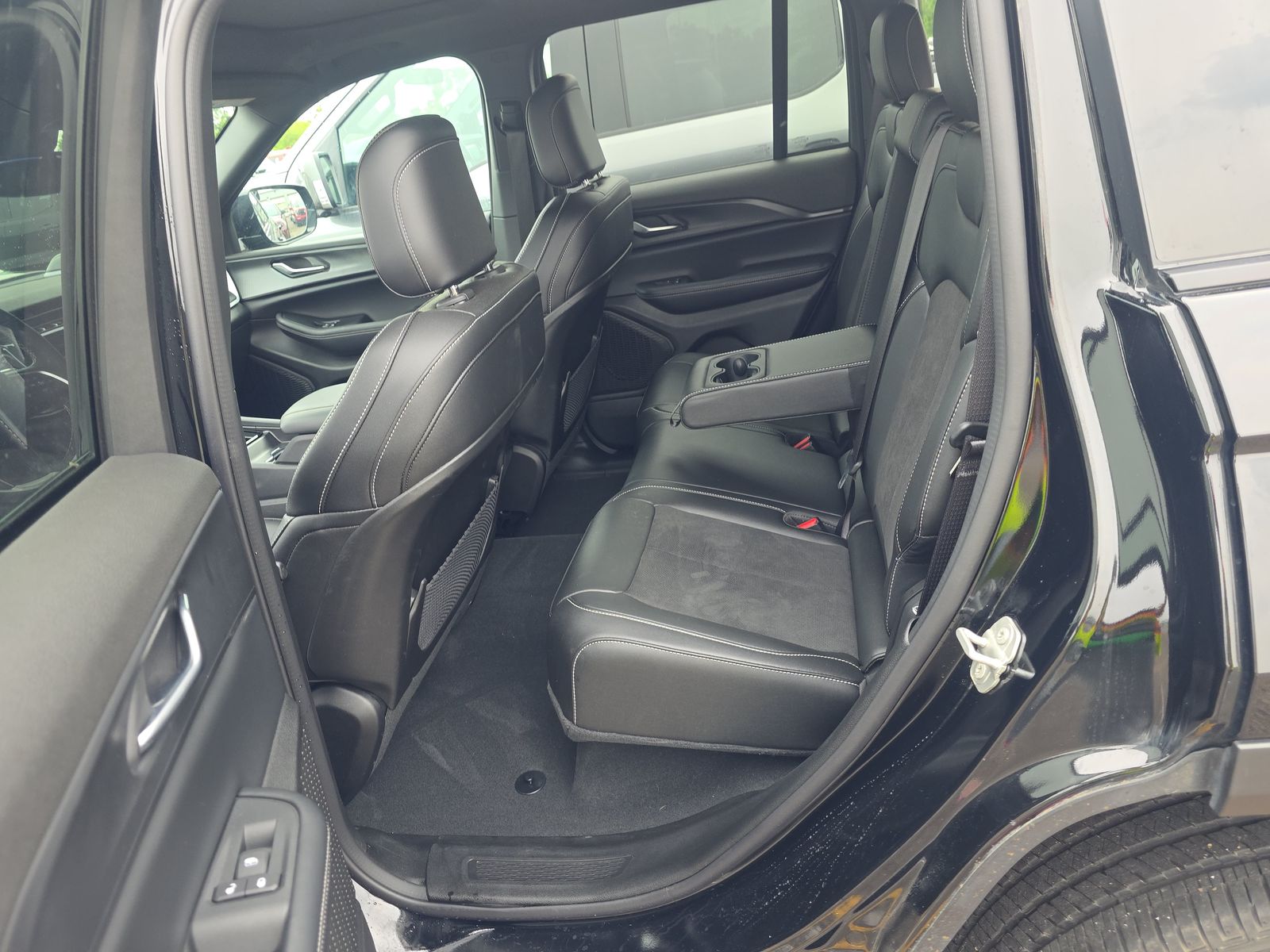 2024 Jeep Grand Cherokee Altitude X AWD