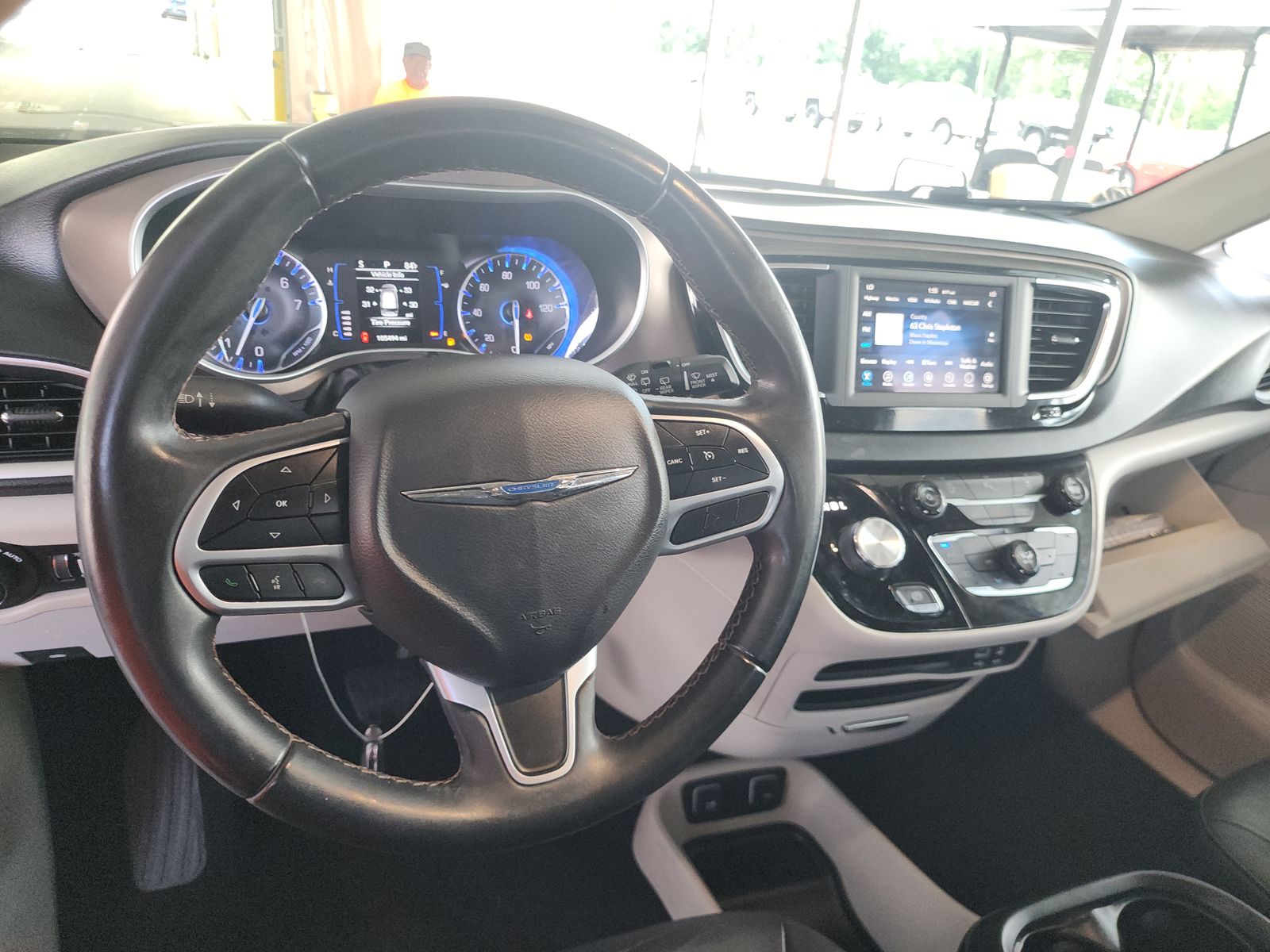 2018 Chrysler Pacifica Touring L FWD