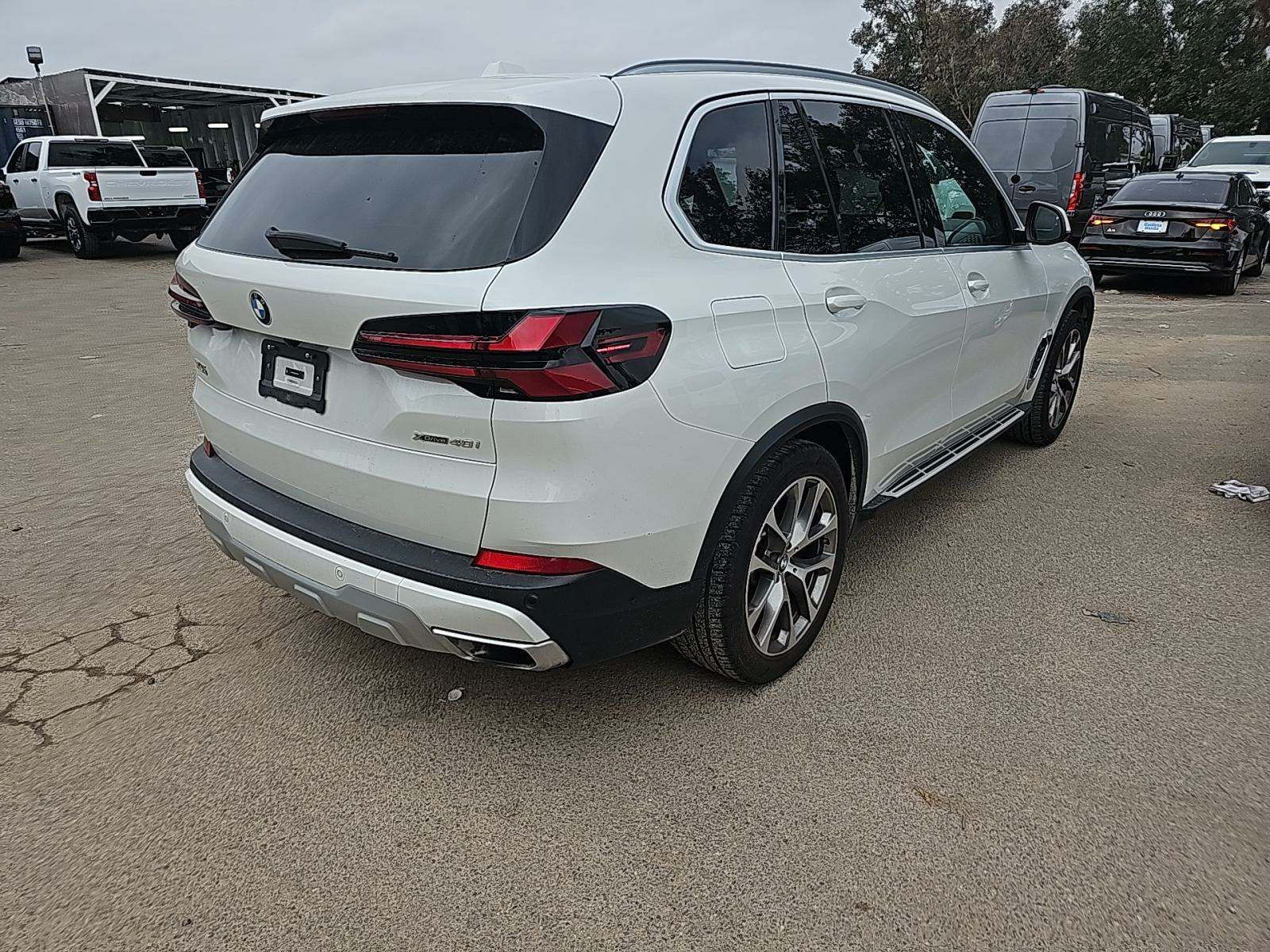 2024 BMW X5 xDrive40i AWD