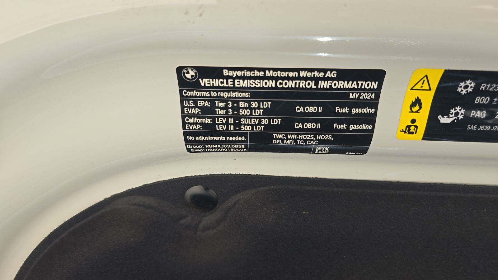 2024 BMW X7 xDrive40i AWD