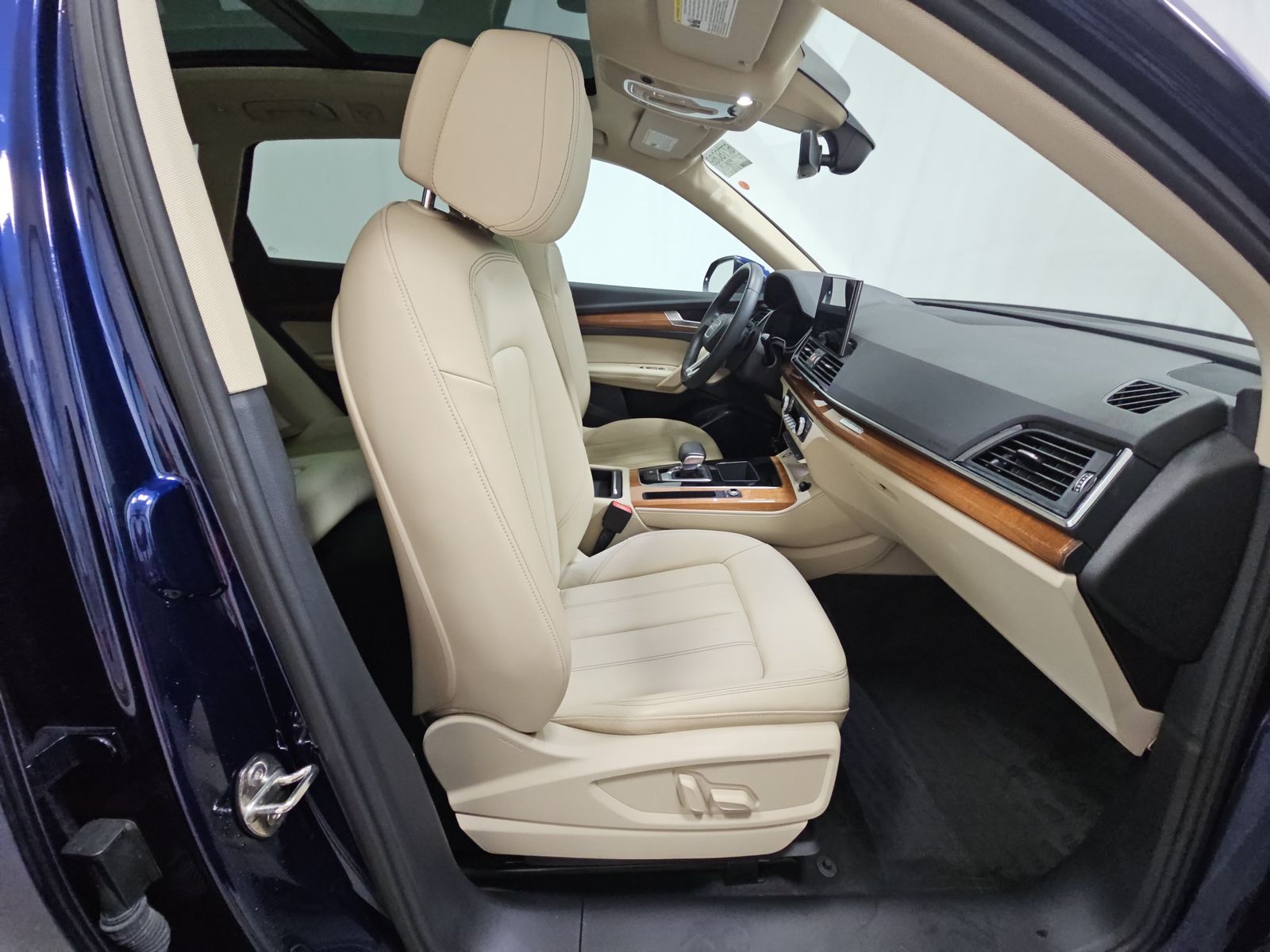 2022 Audi Q5 S line Premium Plus AWD