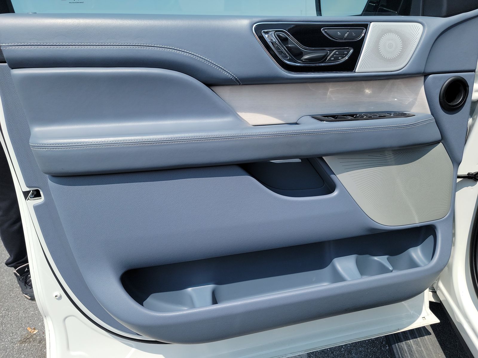 2022 Lincoln Navigator L Black Label AWD
