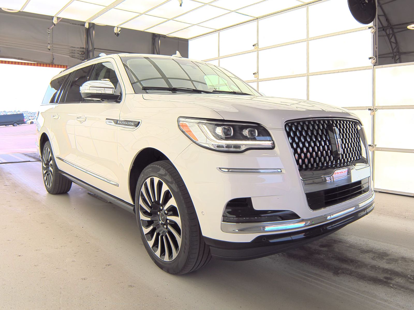 2022 Lincoln Navigator L Black Label AWD
