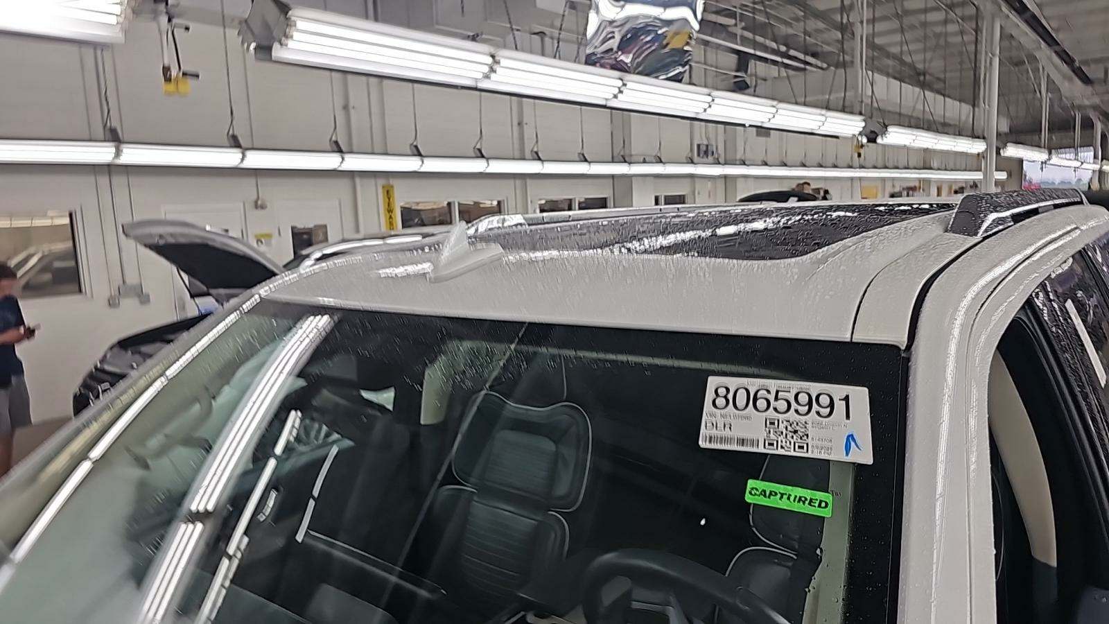 2022 Lincoln Navigator L Black Label AWD