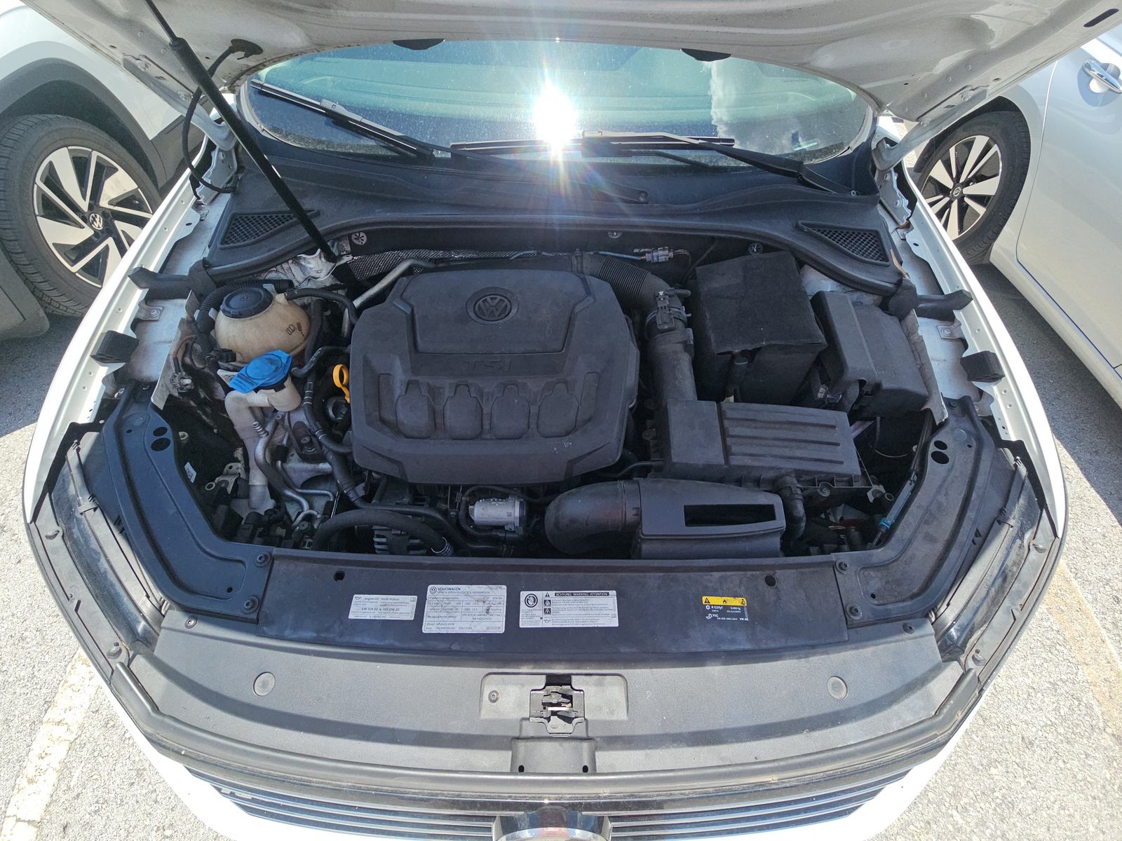 2018 Volkswagen Passat 2.0T R-Line FWD