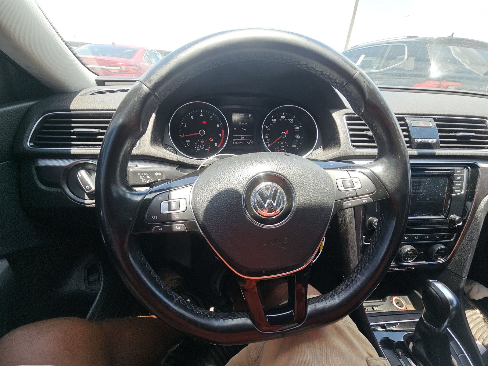 2018 Volkswagen Passat 2.0T R-Line FWD