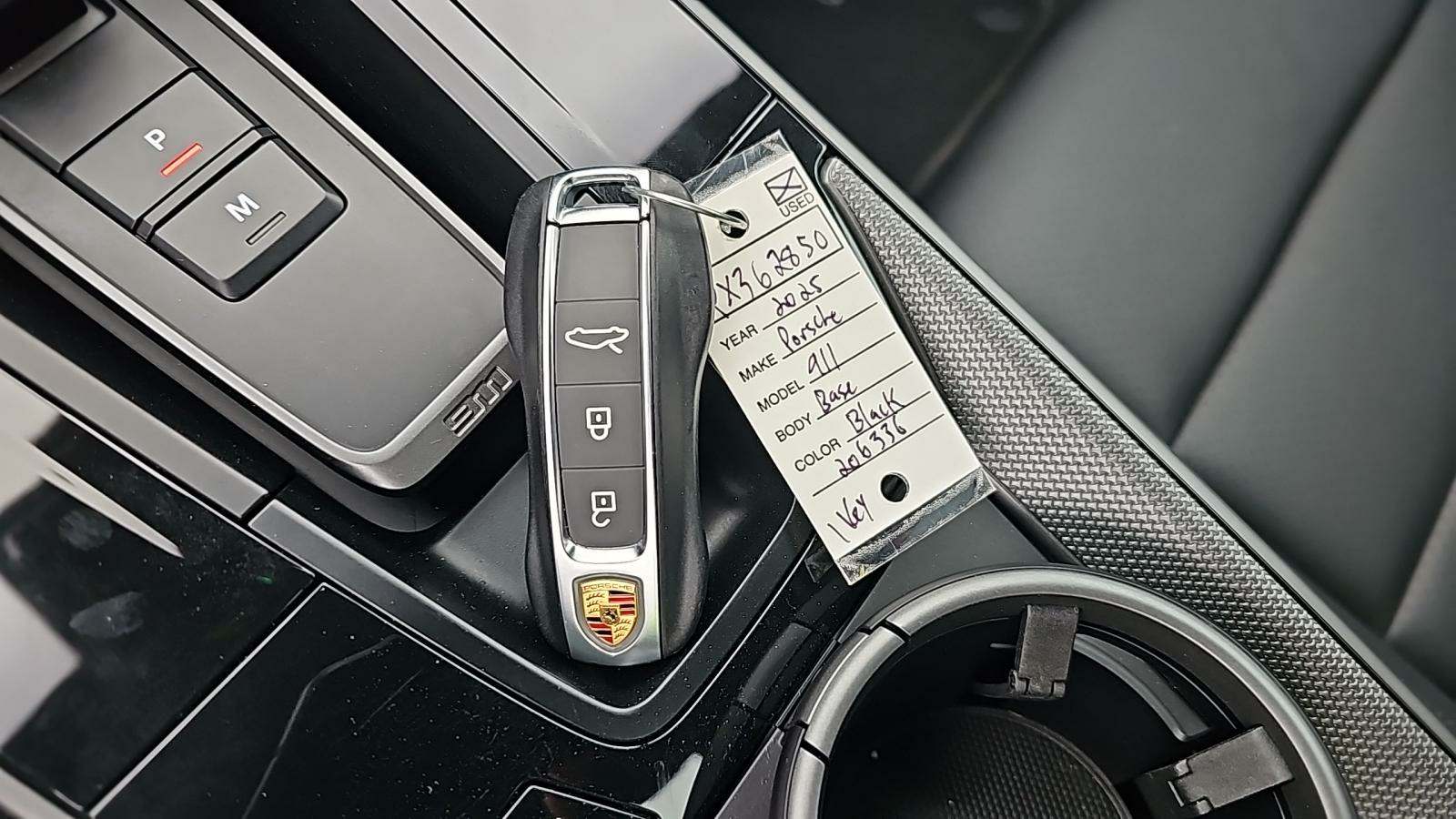 2025 Porsche 911 Carrera RWD