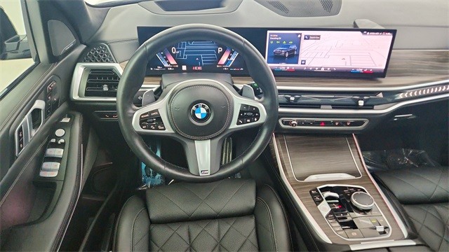 2024 BMW X7 xDrive40i AWD