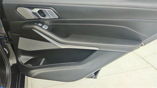 2024 BMW X7 xDrive40i AWD