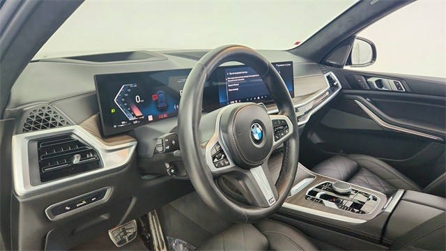 2024 BMW X7 xDrive40i AWD