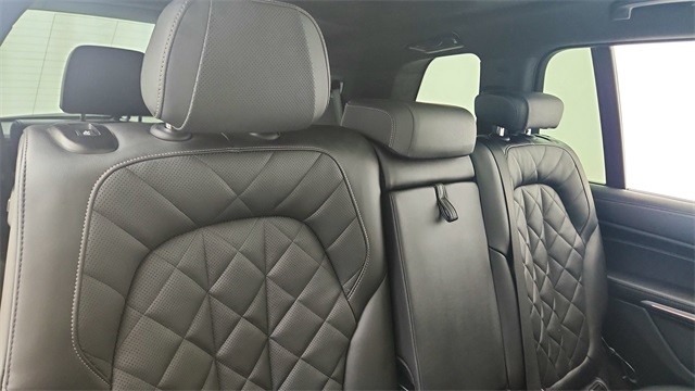 2024 BMW X7 xDrive40i AWD