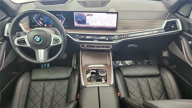 2024 BMW X7 xDrive40i AWD