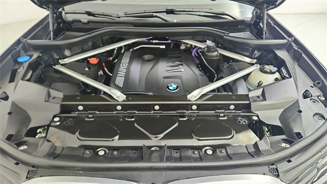 2024 BMW X7 xDrive40i AWD