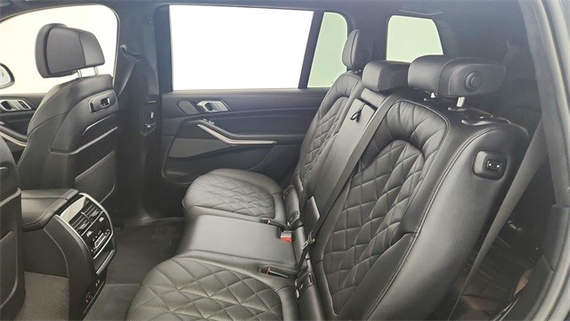 2024 BMW X7 xDrive40i AWD