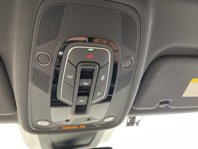 2022 Audi Q8 Premium Plus AWD