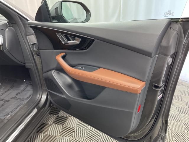 2022 Audi Q8 Premium Plus AWD