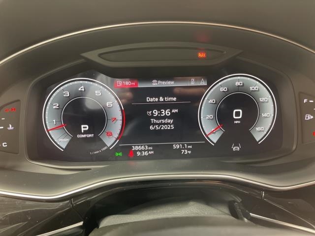 2022 Audi Q8 Premium Plus AWD