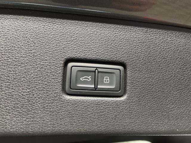 2022 Audi Q8 Premium Plus AWD