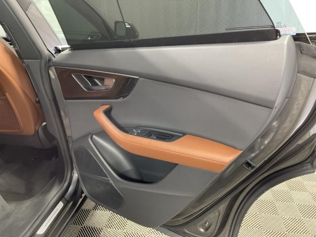 2022 Audi Q8 Premium Plus AWD