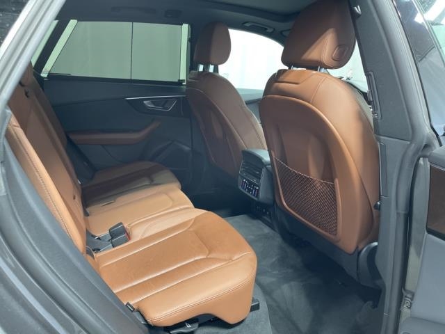 2022 Audi Q8 Premium Plus AWD