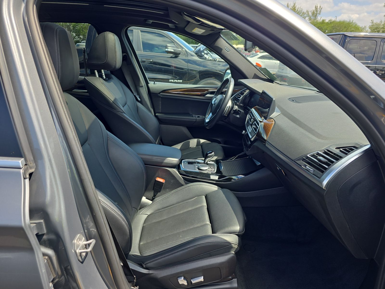 2023 BMW X3 sDrive30i RWD