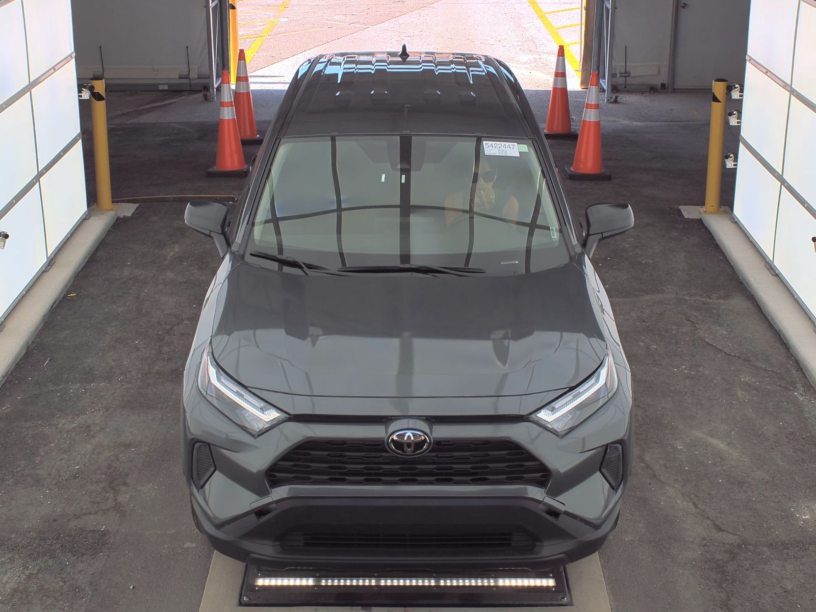 2025 Toyota RAV4 LE FWD