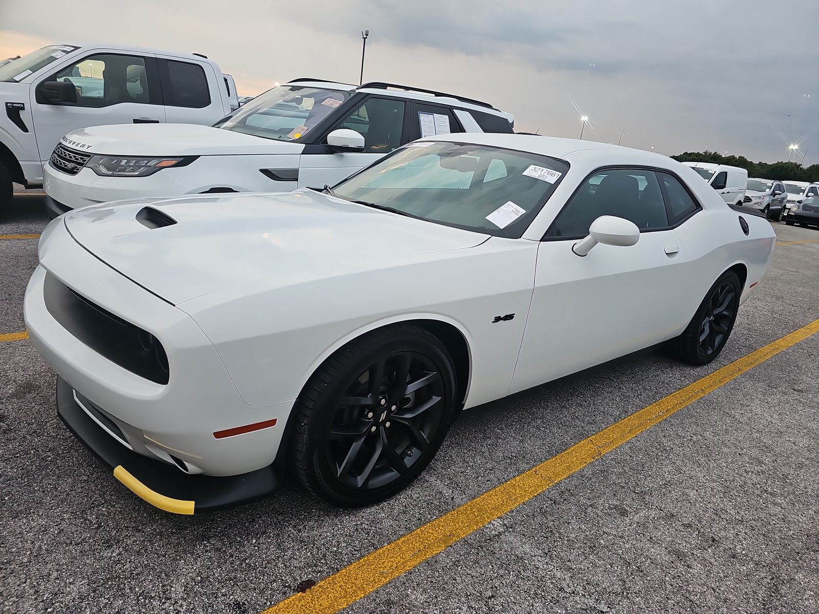 2023 Dodge Challenger R/T RWD