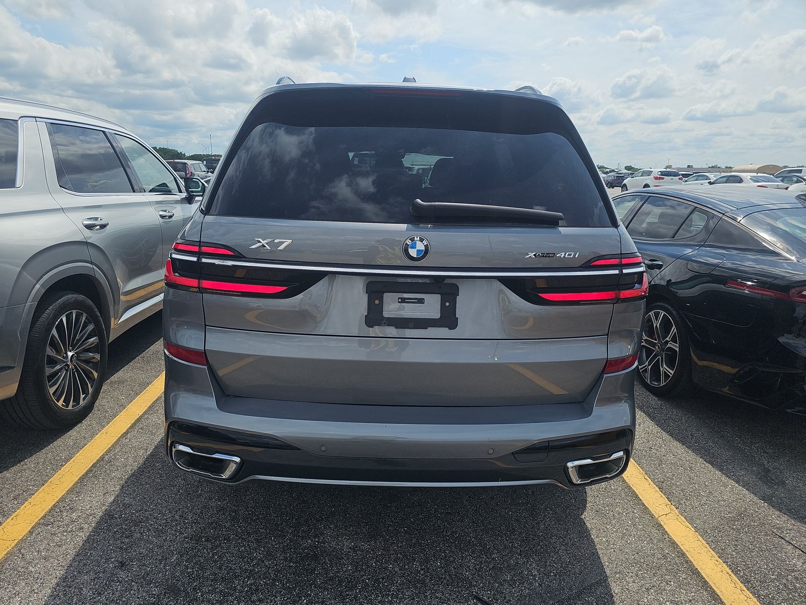 2024 BMW X7 xDrive40i AWD