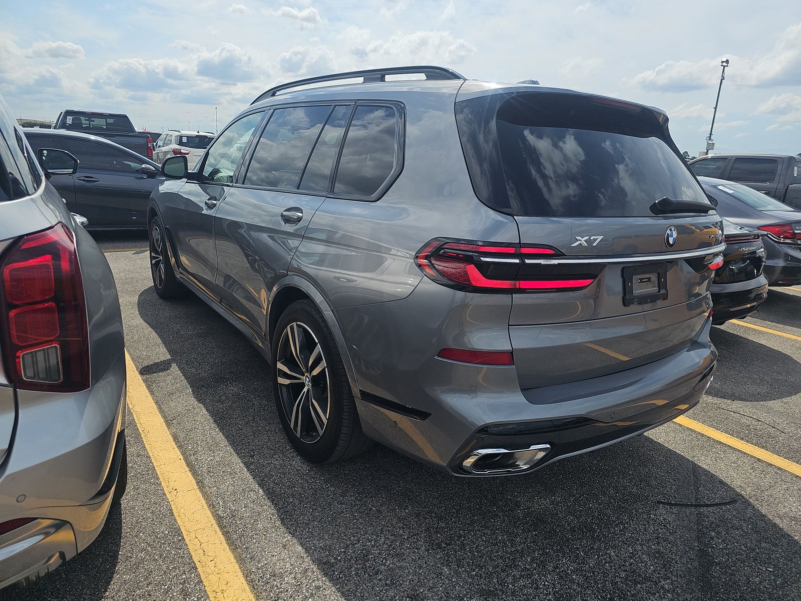 2024 BMW X7 xDrive40i AWD